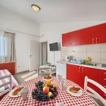 Apartman Ticic *